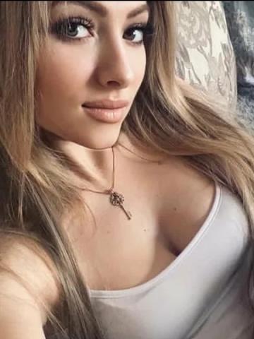 Полина